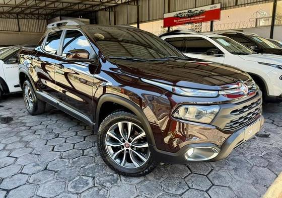 FIAT TORO 1.8 16V EVO FLEX FREEDOM AT6